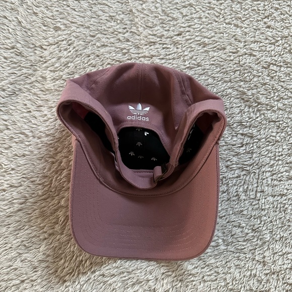 NWOT 
adidas Originals Women's Union Strapback Hat - Picture 3 of 4